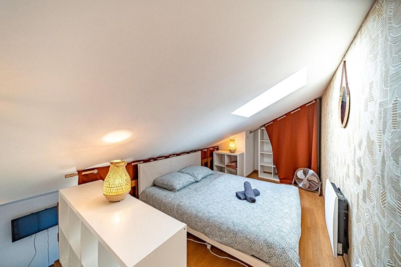 Apartment With Mezzanine Cusset District Villeurbanne Kültér fotó